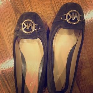 Michael Kors green flats- size 9.5